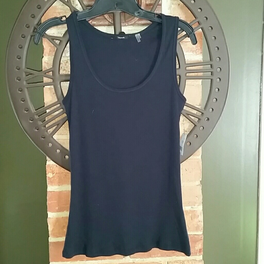NWT TAHARI top