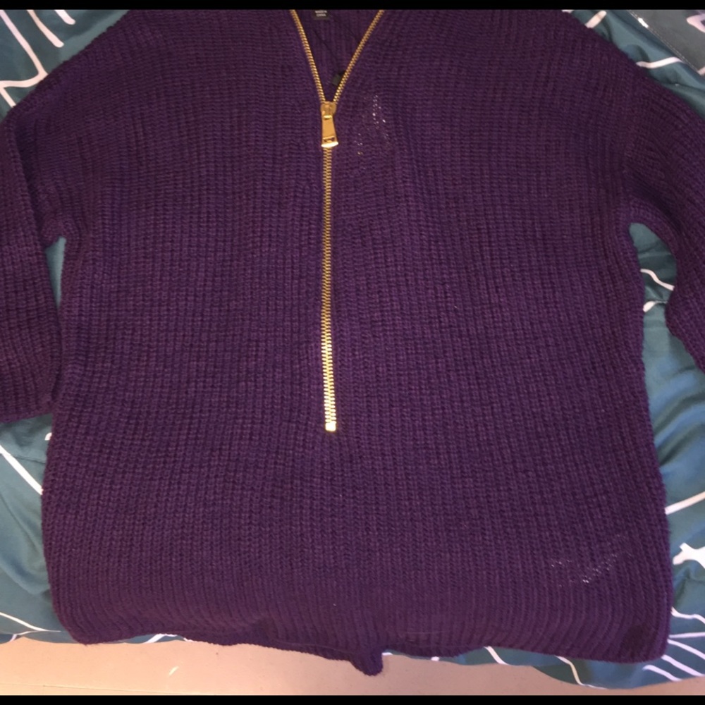 NWT Zip Sweater