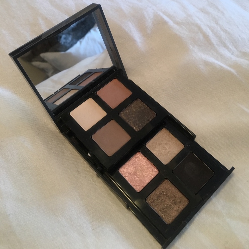 Bobbi Brown Smokey Nudes Eyeshadow Palette