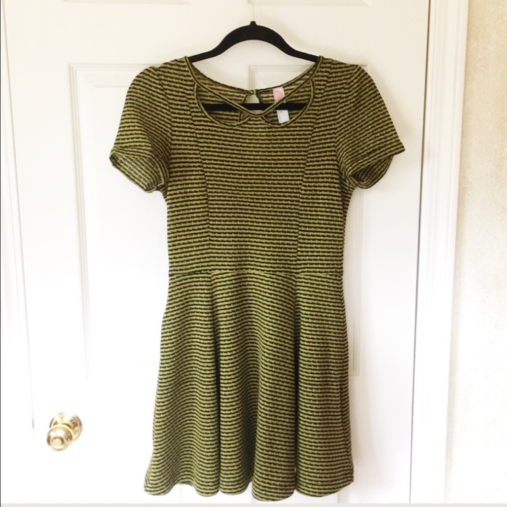 FREE PEOPLE 🌿 Striped Green Sundress