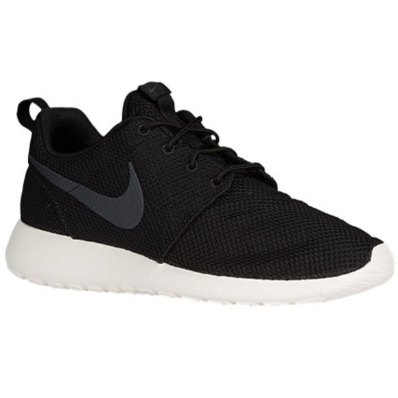Mens Nike Roshe Run - Picture 1 of 2