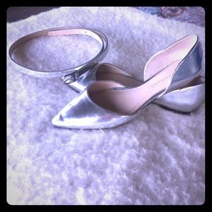 Banana Republic Flats- 6.5