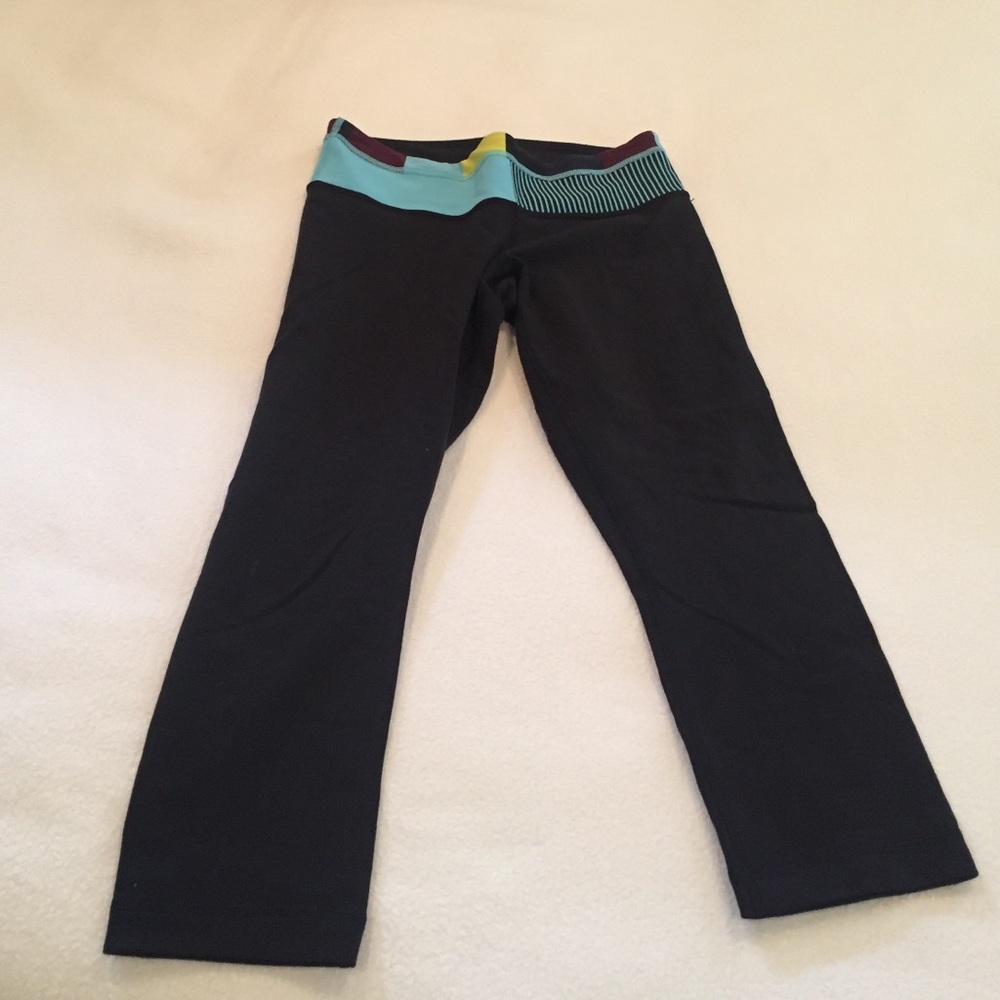 Lululemon crops