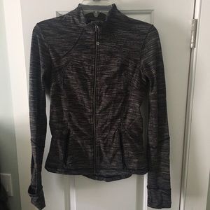 Lululemon Jacket - Size 6 LIKE NEW