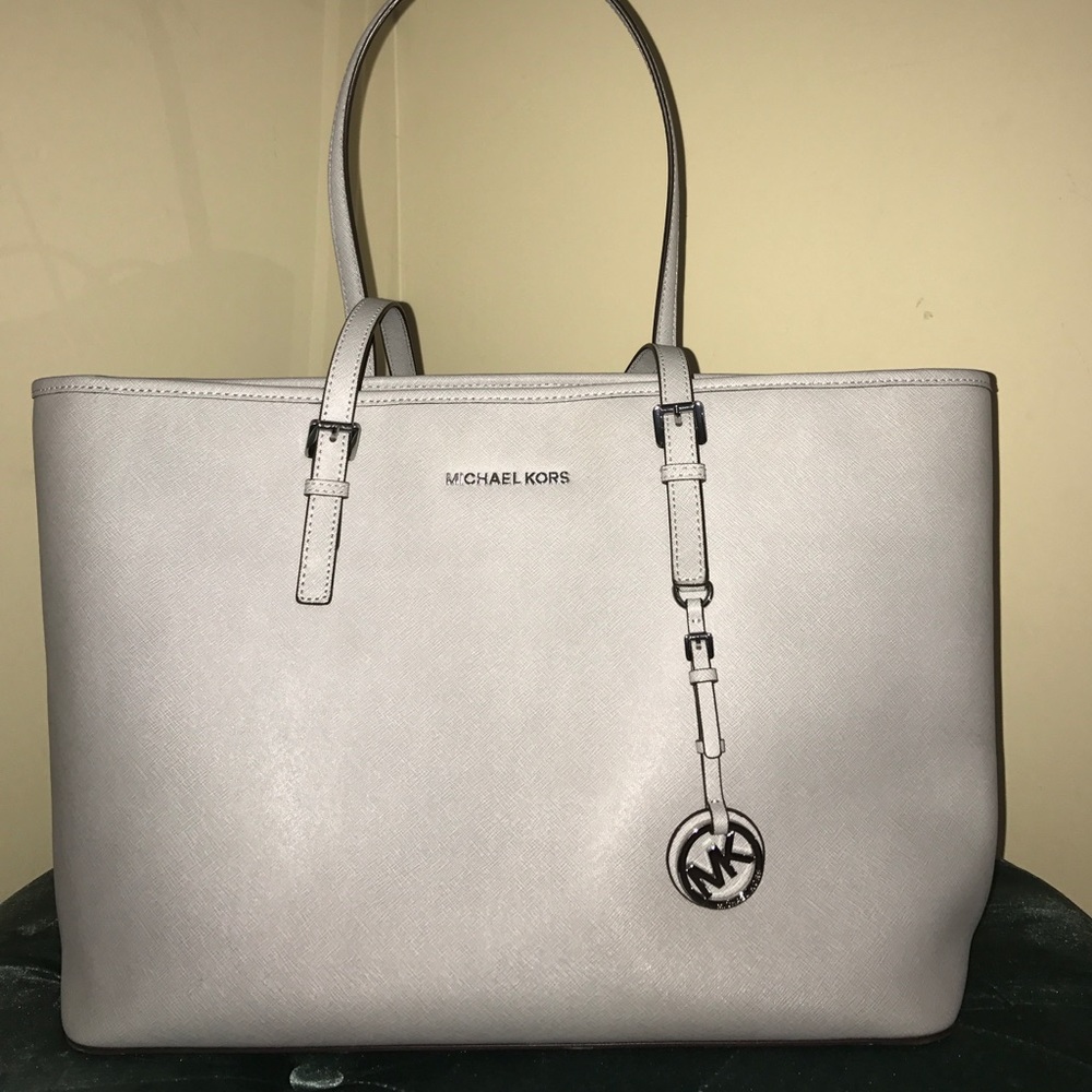 Michael Kors tote