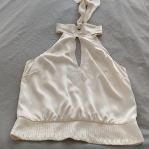 5 for $25🔥Beautiful Silk Sleeveless Top