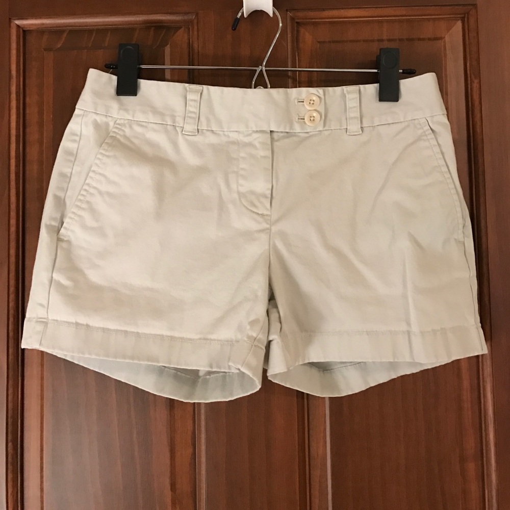 Vineyard vines shorts