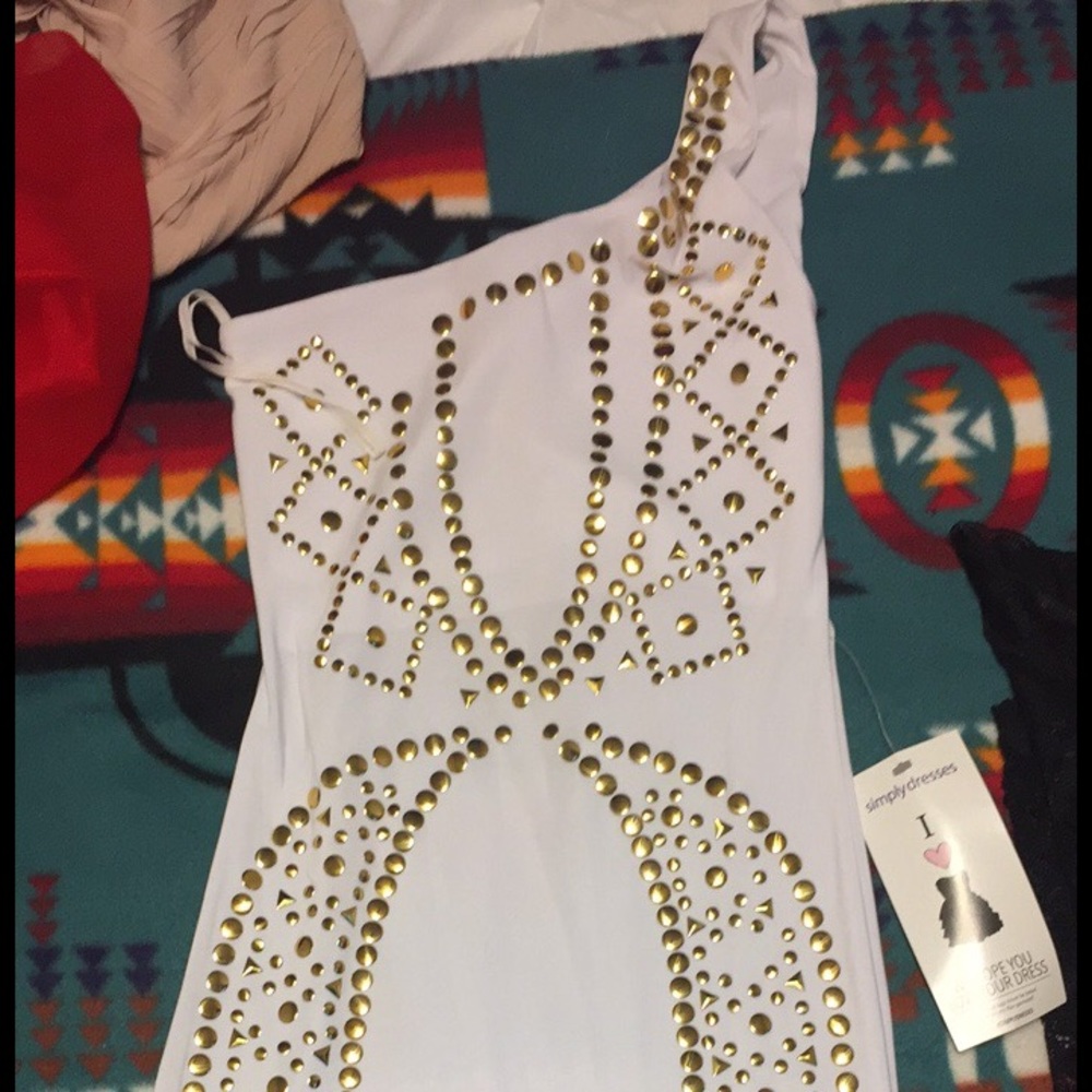 Short white cocktail dress