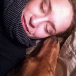 Meet your Posher, Caitlin