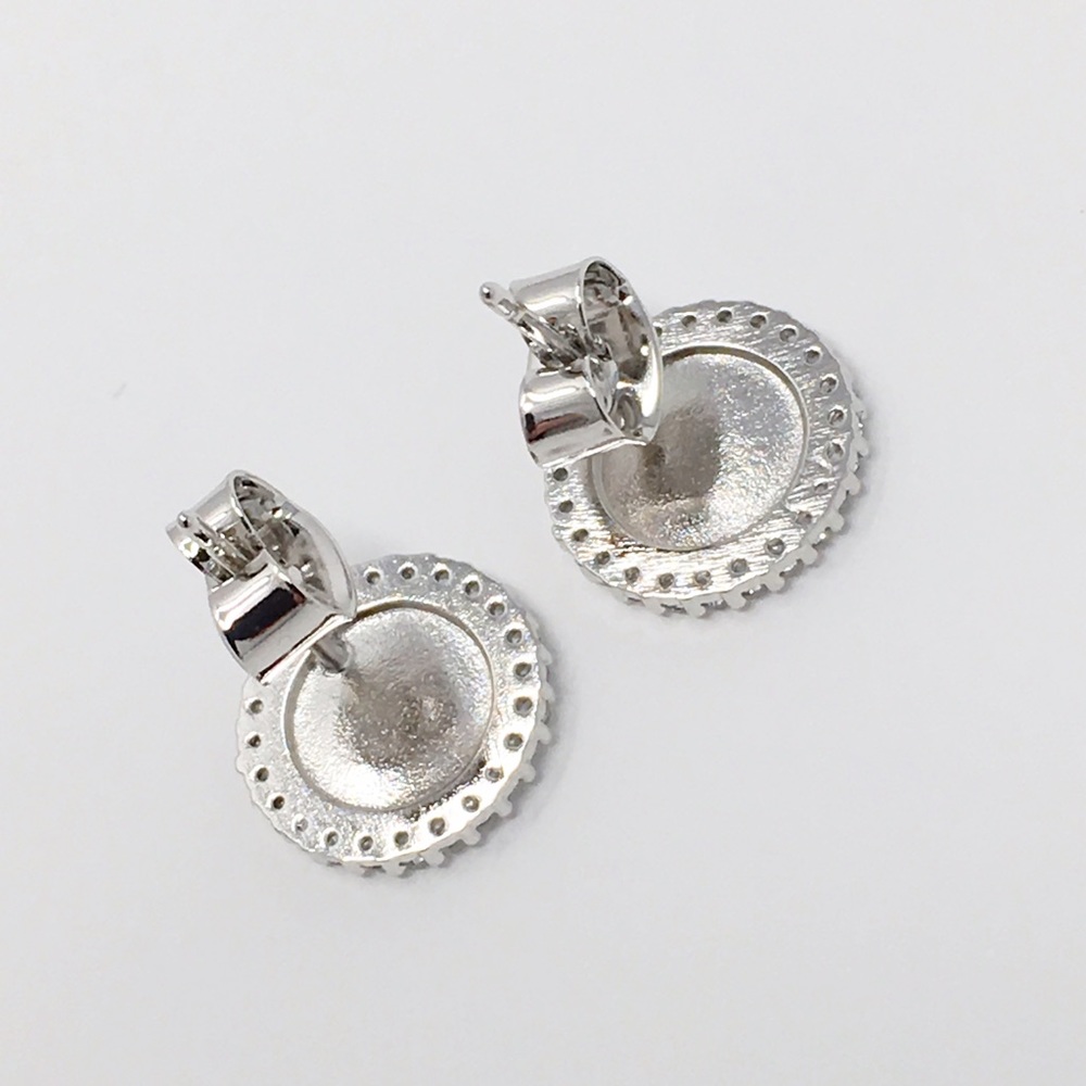 Gemelli Silver Pave Circle Stud Earrings. - Picture 5 of 6