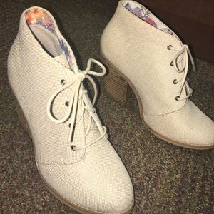Lace-Up Canvas Chunky Heels