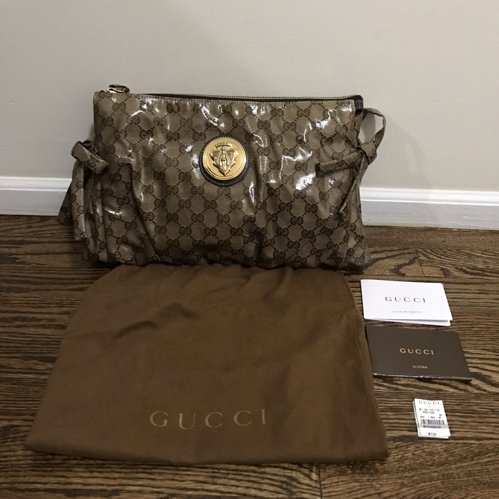 Authentic Gucci clutch