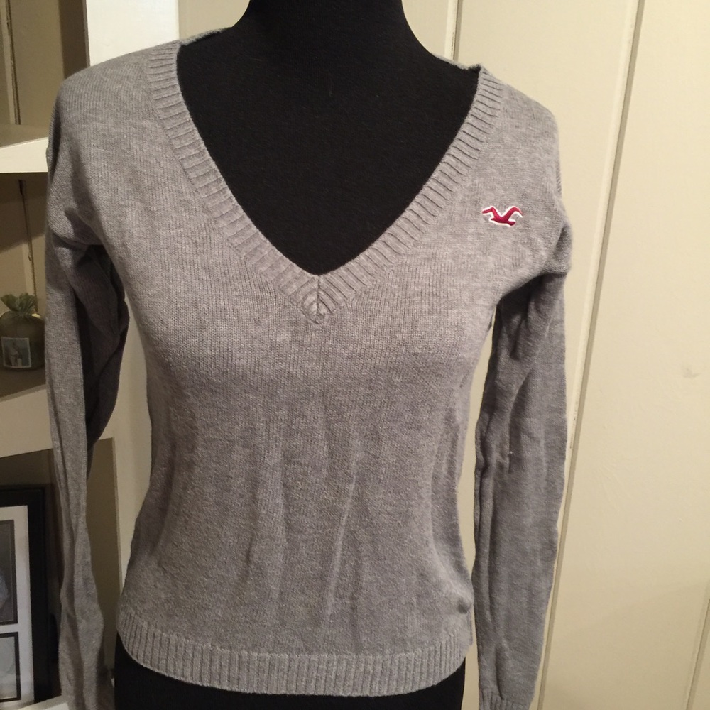 Hollister grey V neck sweater