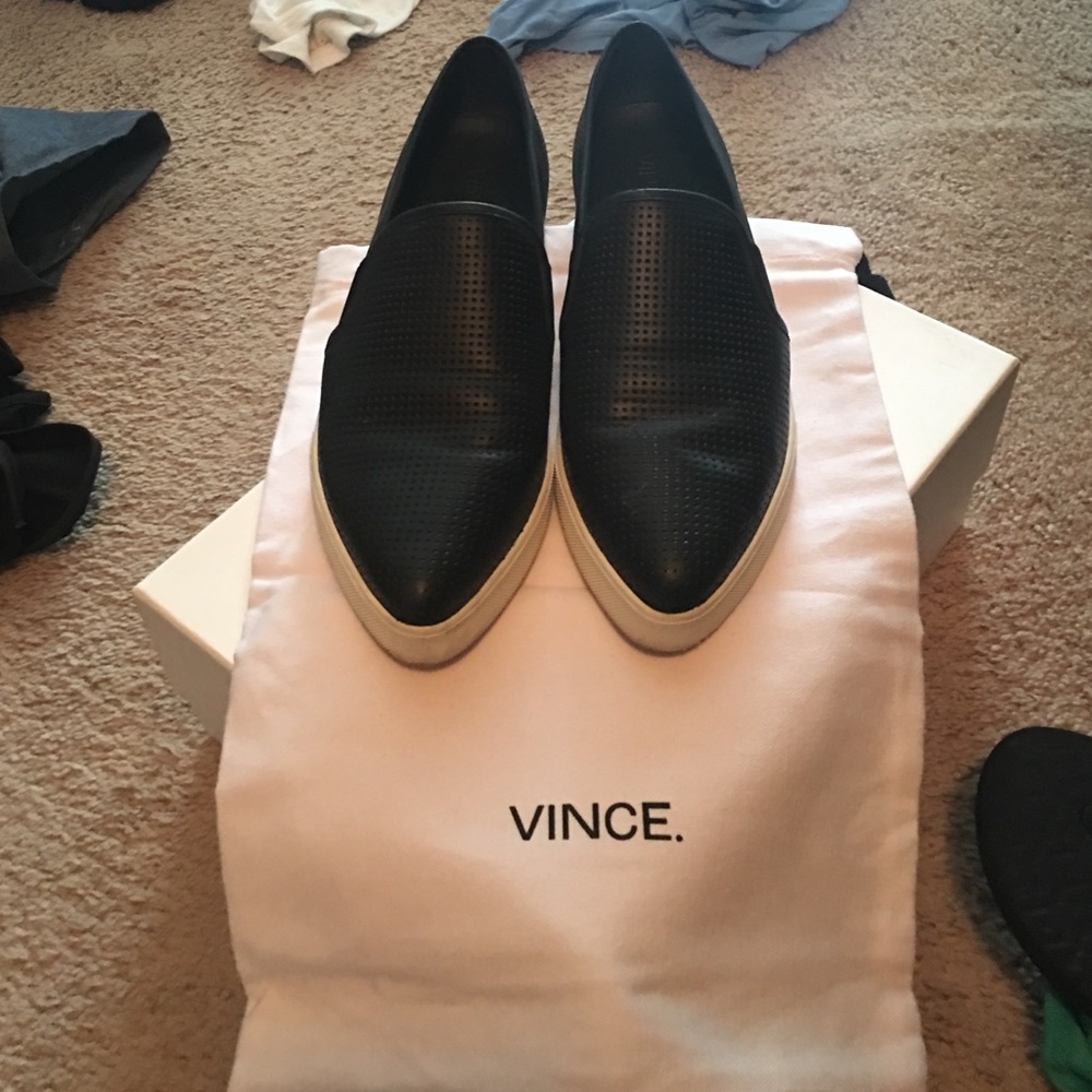 Vince sneakers