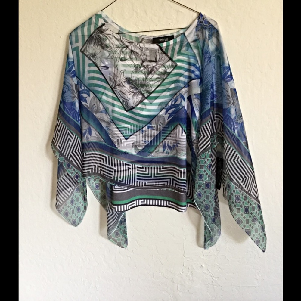 Instant outfit! Two tops cami and flowy wrap NWT