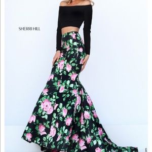 Sherri hill floral prom dress