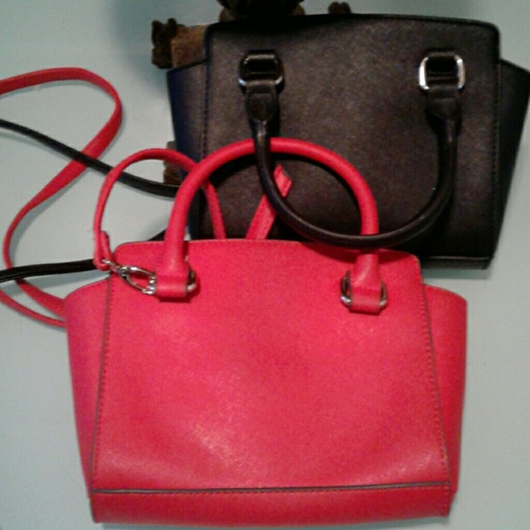 ❌❌SOLD❌❌2 ✌NewYork and Co. Crossbody bags - Picture 4 of 7