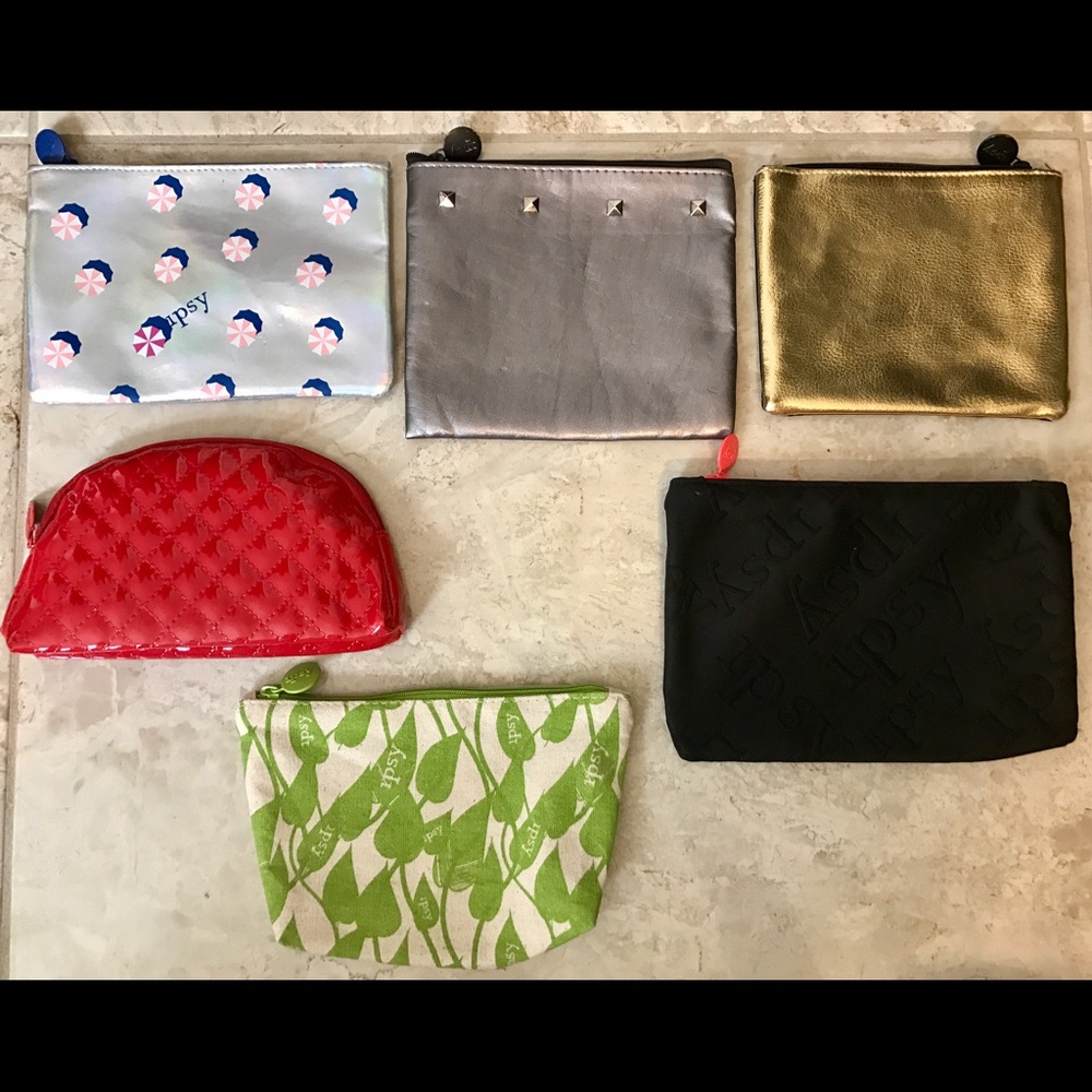 ✨BUNDLE DEAL✨ 6 Assorted Ipsy Baggies