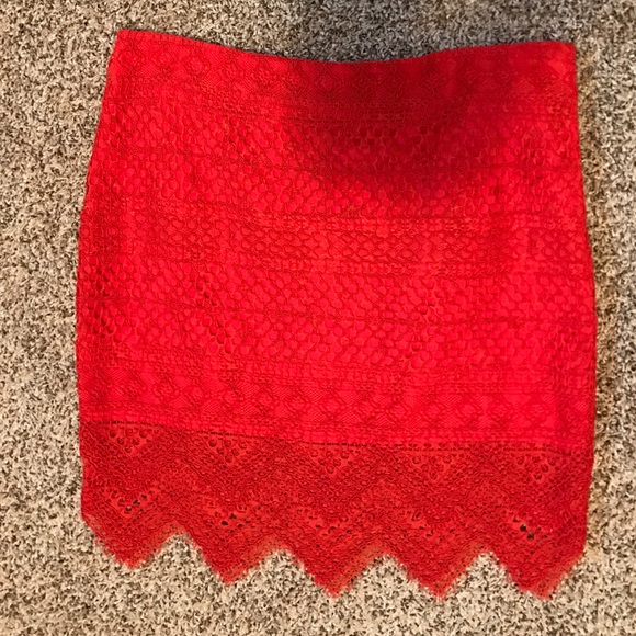 Banana Republic Dresses & Skirts - Lace Pencil skirt