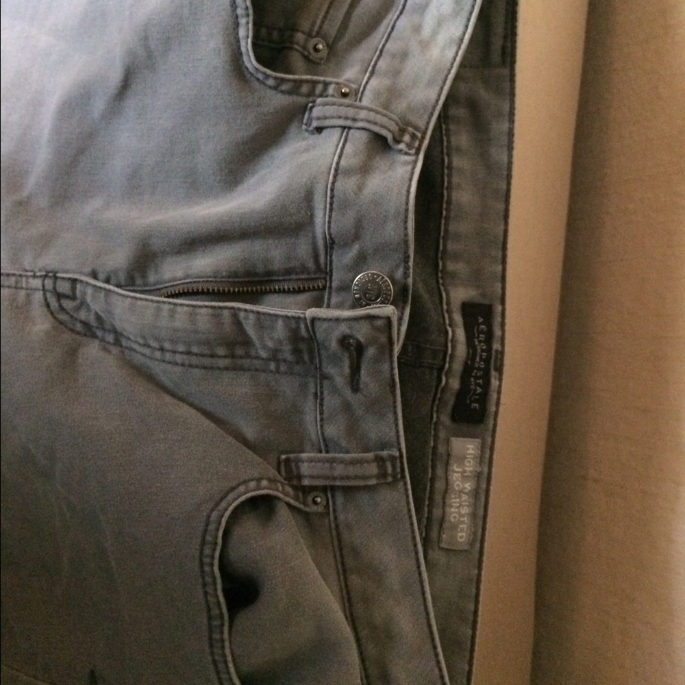 gray high waisted jeggings