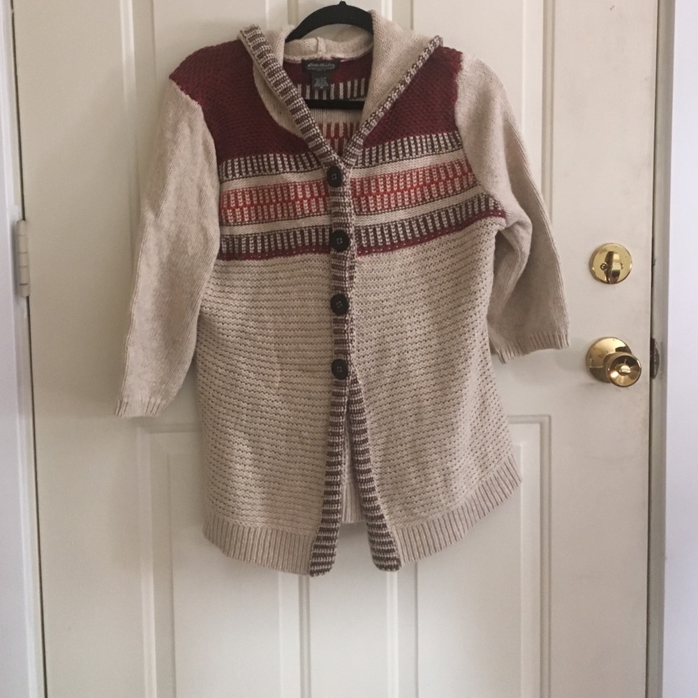 Sweater/Cardigan