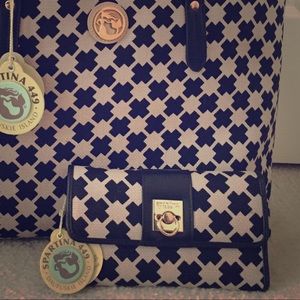 NWT Spartina 449 Portal Wallet in Ellis Square!!