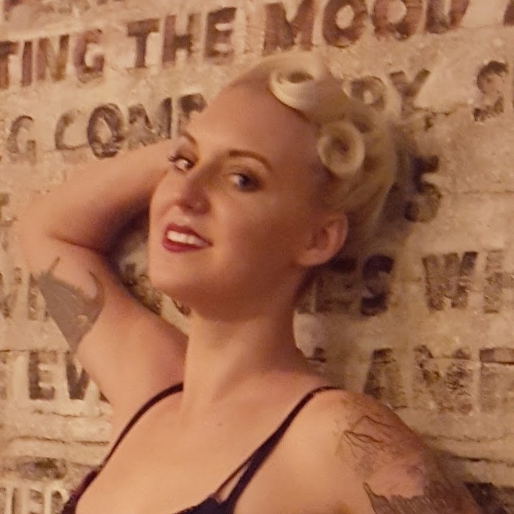 Meet your Posher, Delta rae