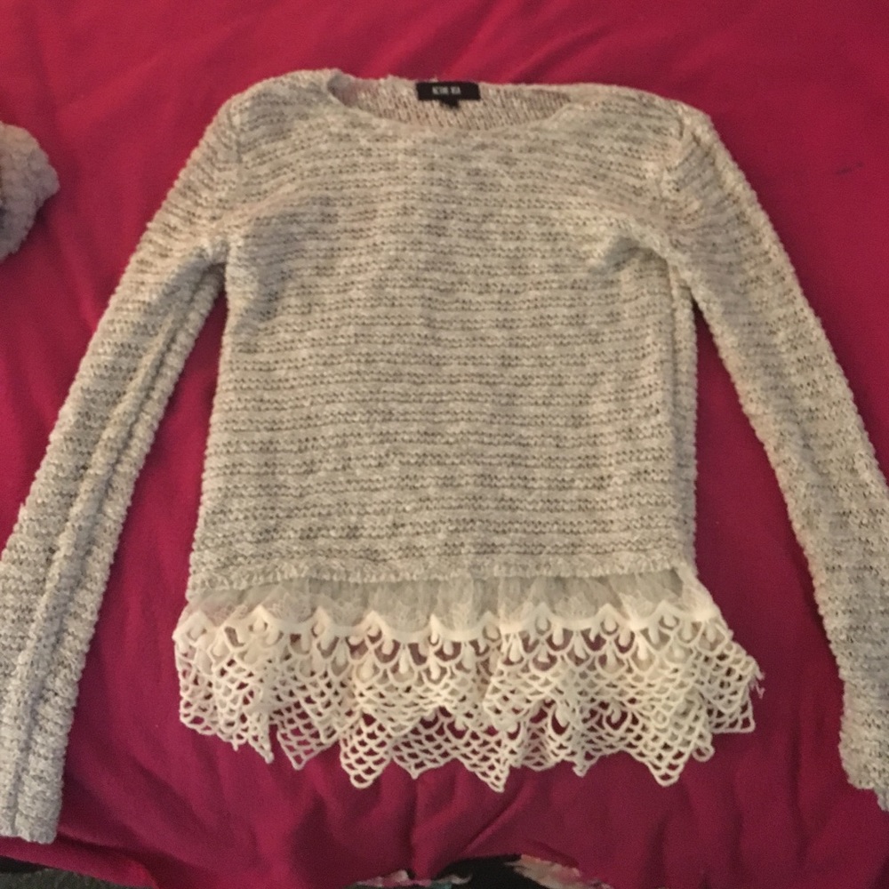 Grey sweater lace bottom