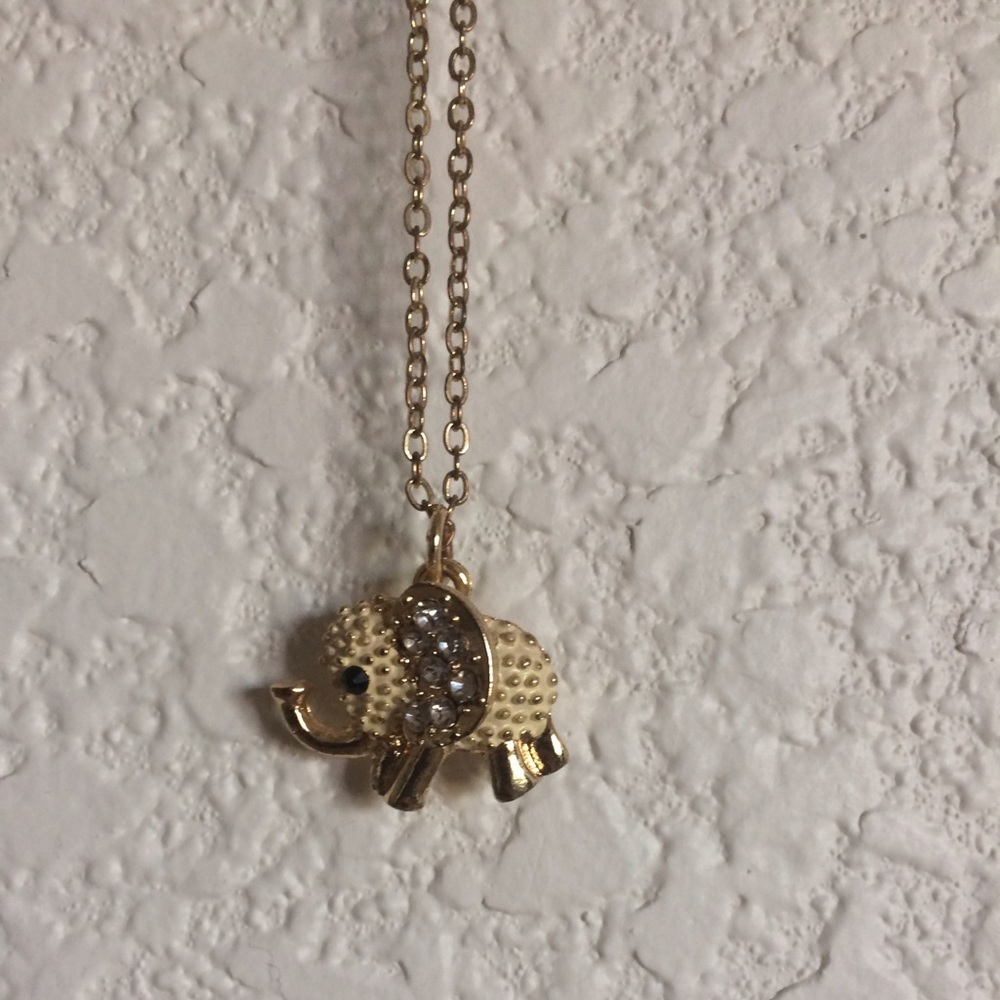 Brandy Melville necklace