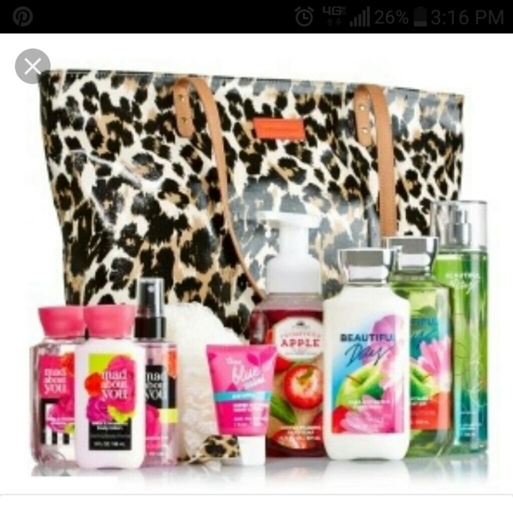 Bath and Body vip cheetah bag (bag only)