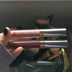 BUNDLE OF ANASTASIA BEVERLY HILLS LIQUID LIPSTICKS