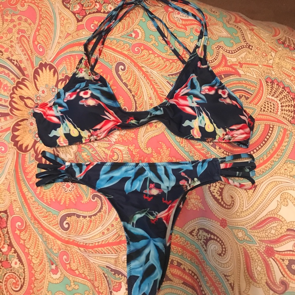 Floral bikini