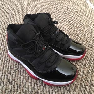 Jordan 11 'Bred'