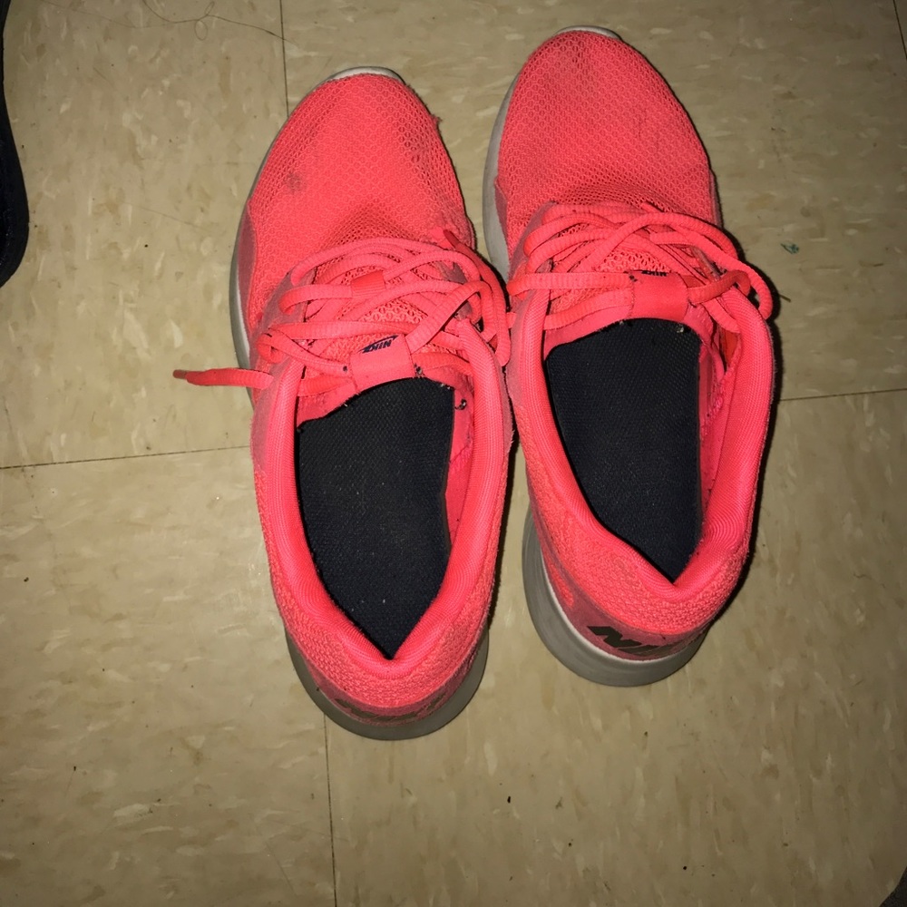 Nike shoes
