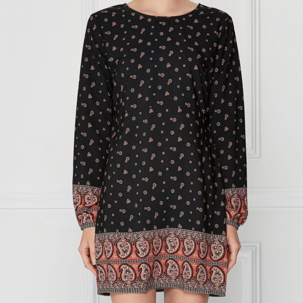 Dress *willing to negotiate *