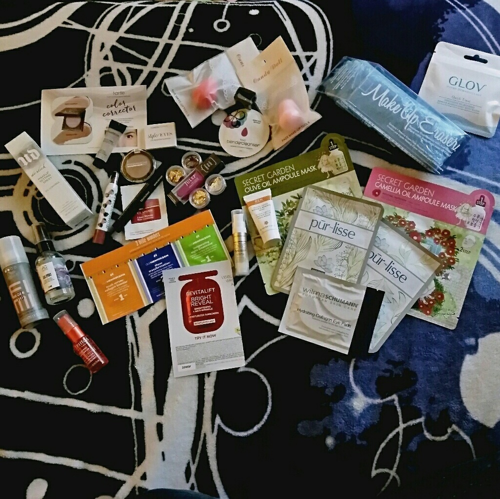 Ipsy/Birchbox/Sephora/Ulta sample & full sized lot
