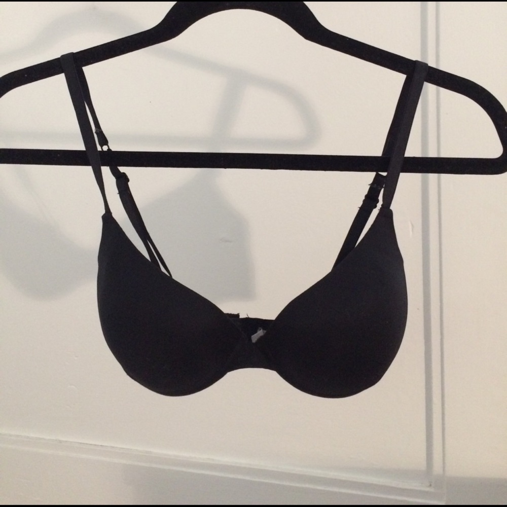Simple Black Pushup Bra