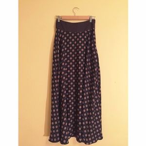 Stunning Banana Republic Maxi Skirt