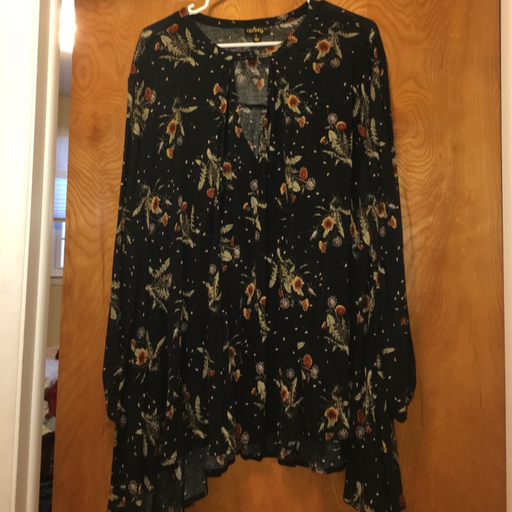 Flower print shirt