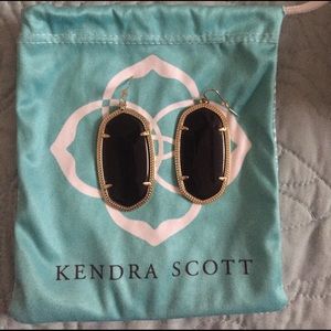Kendra Scott Danielle earrings