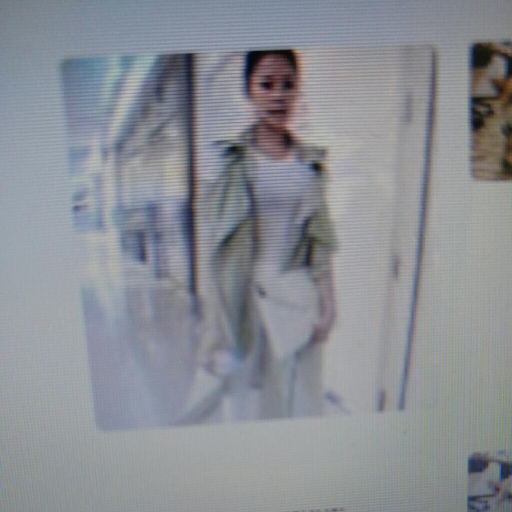 Trench coat. vest. With belt.new. size 0-6.
