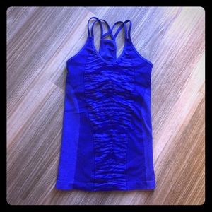 Zella work out top w/ built in bra