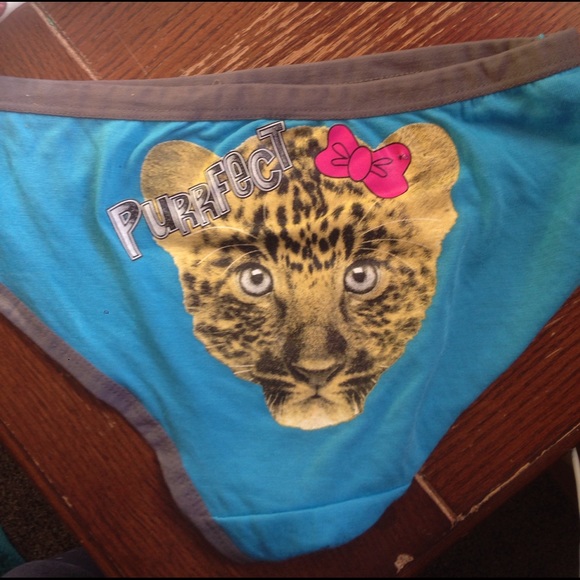 Underwear - Picture 3 of 4