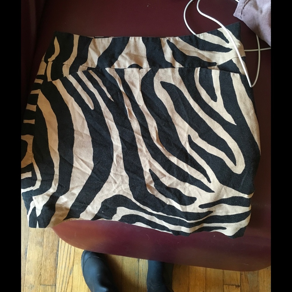 Loft zebra skirt