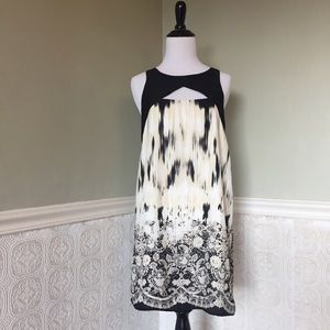 UO Silence + Noise cutout dress - size S