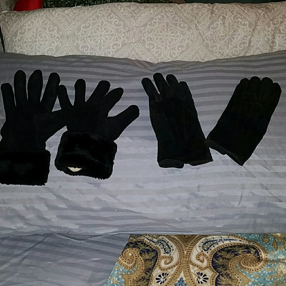Gloves