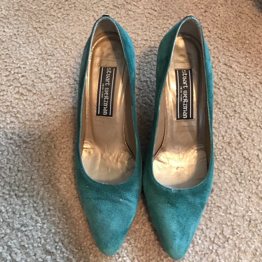 Stuart weitzman vintage suede green heels