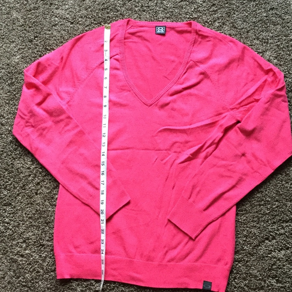 Oakley.  Size XL.