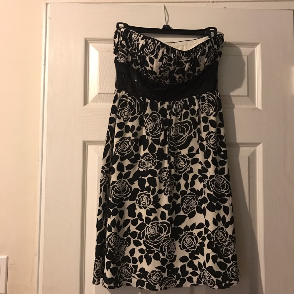 White House Black Market Dress