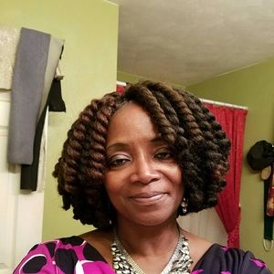 Meet your Posher, Rita